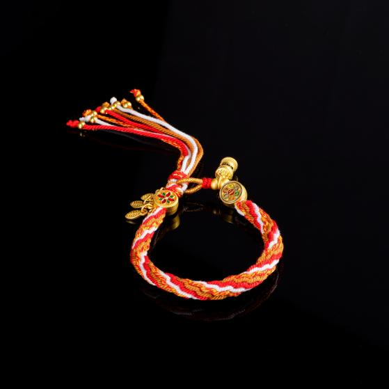 Crimson Snow Prayer Cord
